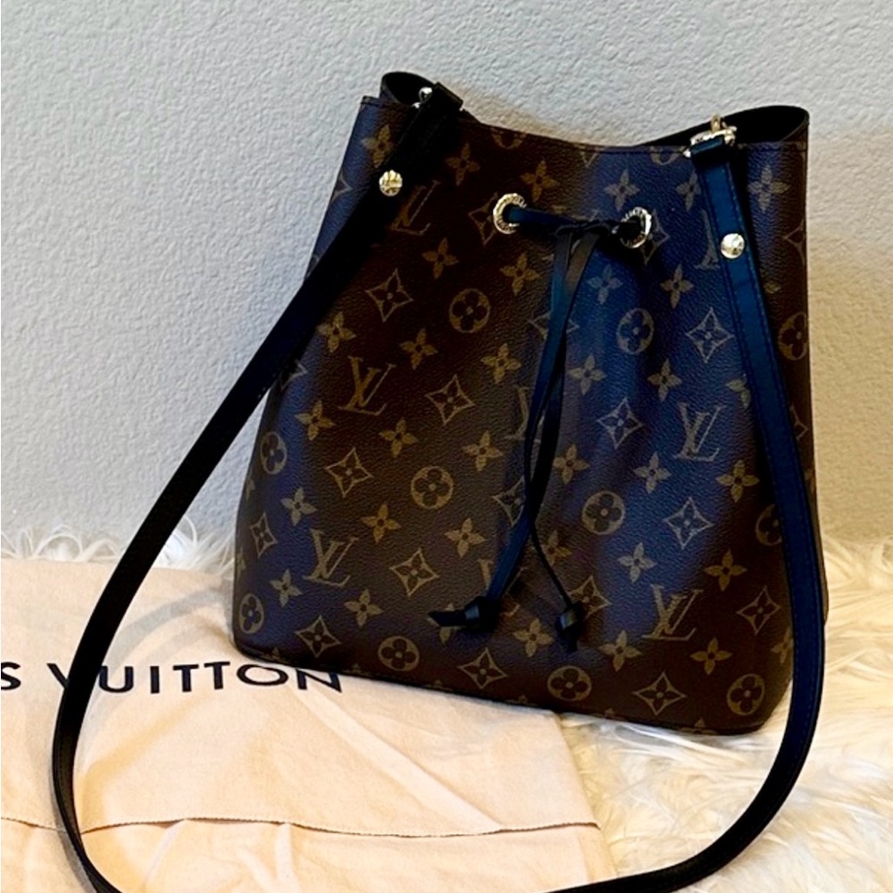 ❤️❤️Gorgeous Louis Vuitton Monogram Neo Noe Excellent Condition ❤️❤️